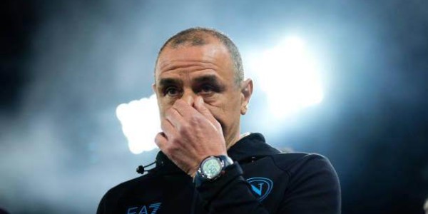 b体育-新帅首秀率队逼平巴萨，那不勒斯开启改造计划