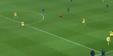 b体育下载-【欧冠】梅西双响超贝利 姆巴佩2射1传 巴黎4比1胜