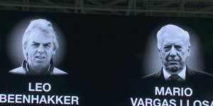 皇马vs阿森纳赛前，两队进行简短悼念仪式