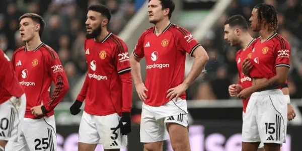 b体育app-哈格里夫斯：如果卡里克带曼联进入前五，高层必须给他帅位