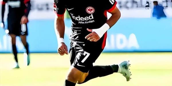 成都球迷都不看好的主教练，如今却带领蓉城首轮大胜，已征服中超