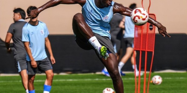 上海申花VS大连英博：吴曦高天意坐镇，特谢拉领衔，3大外援冲锋